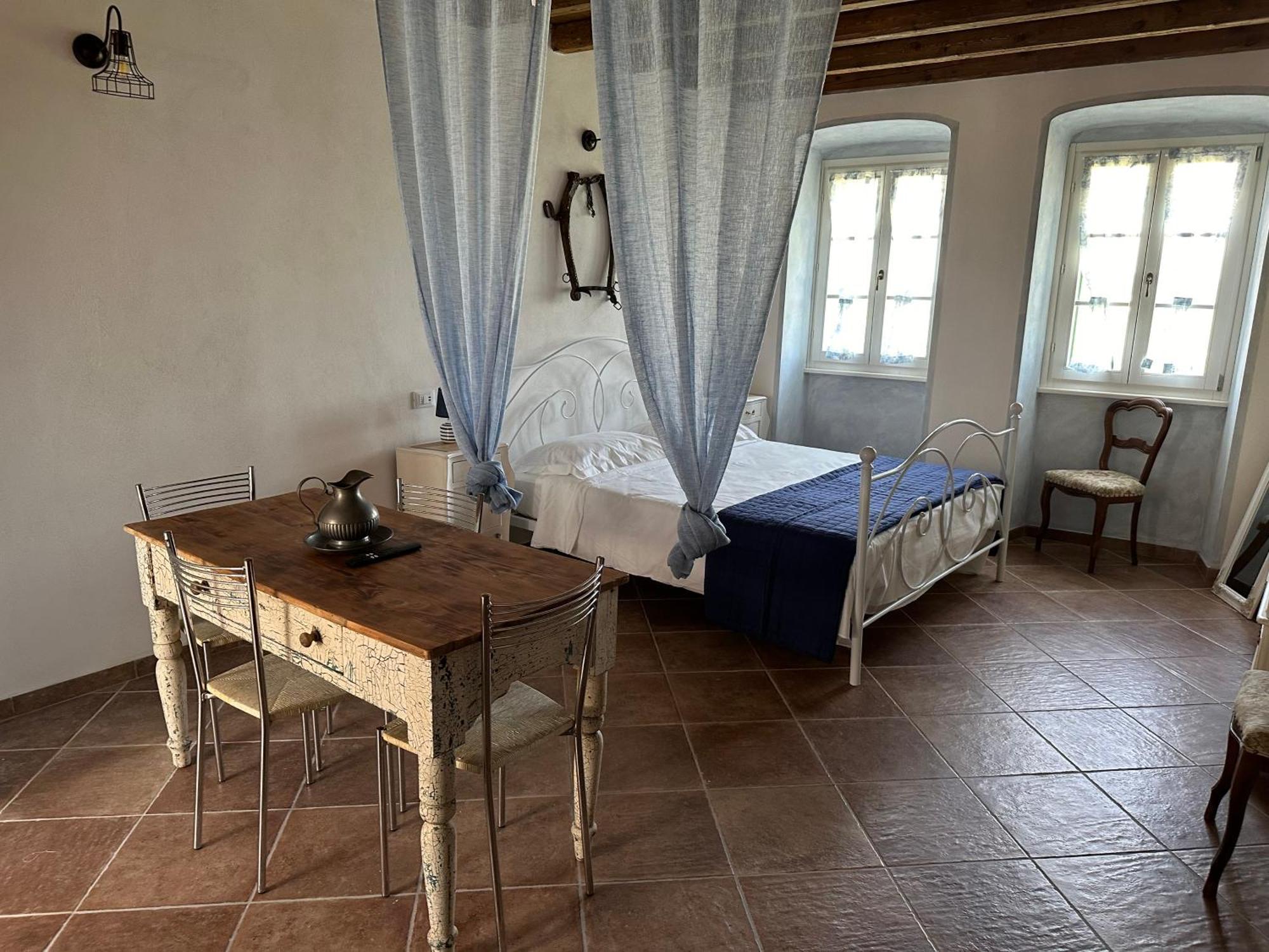 Nel Caruggio - B&B Mornese Luaran gambar
