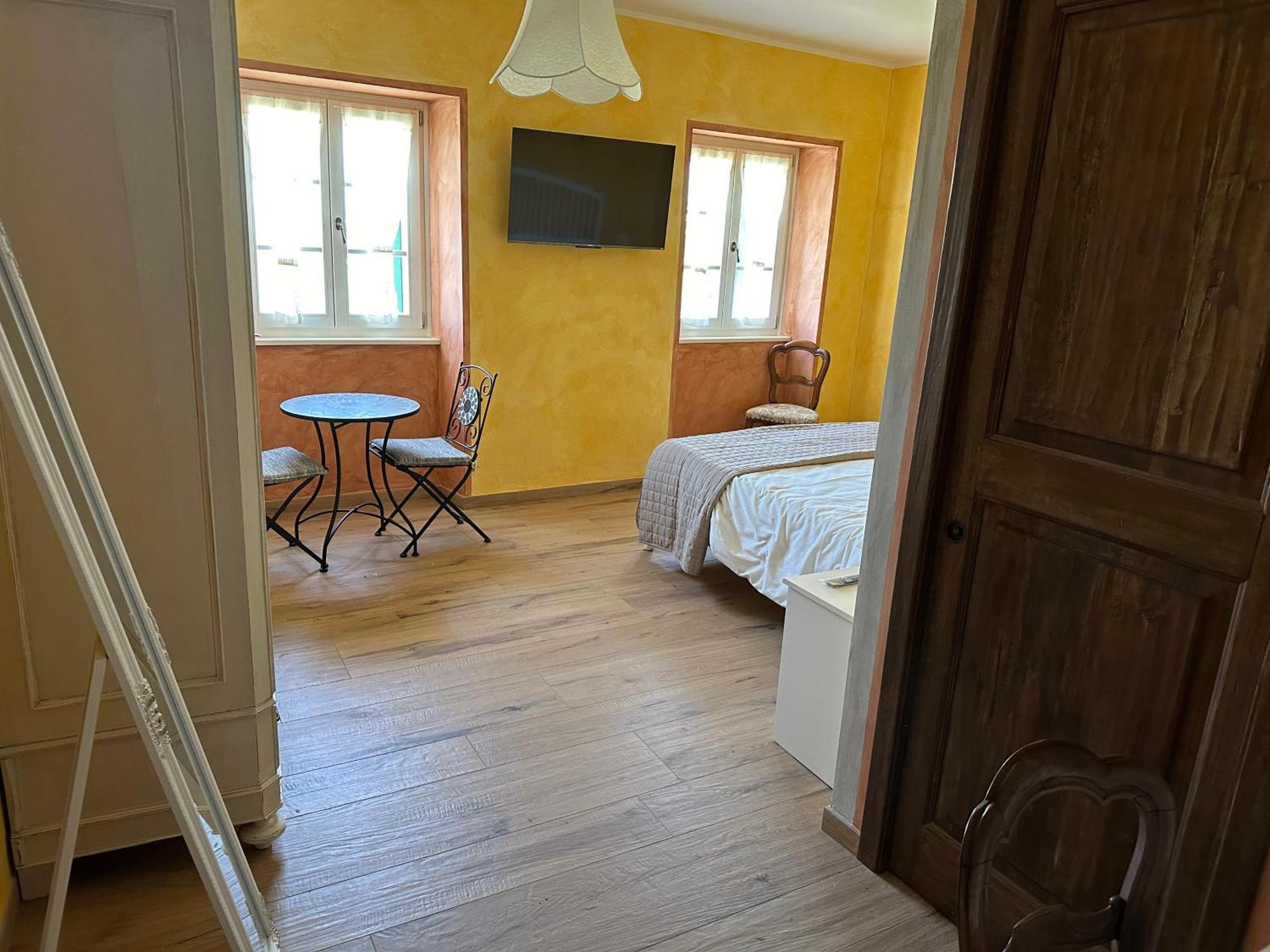 Nel Caruggio - B&B Mornese Luaran gambar