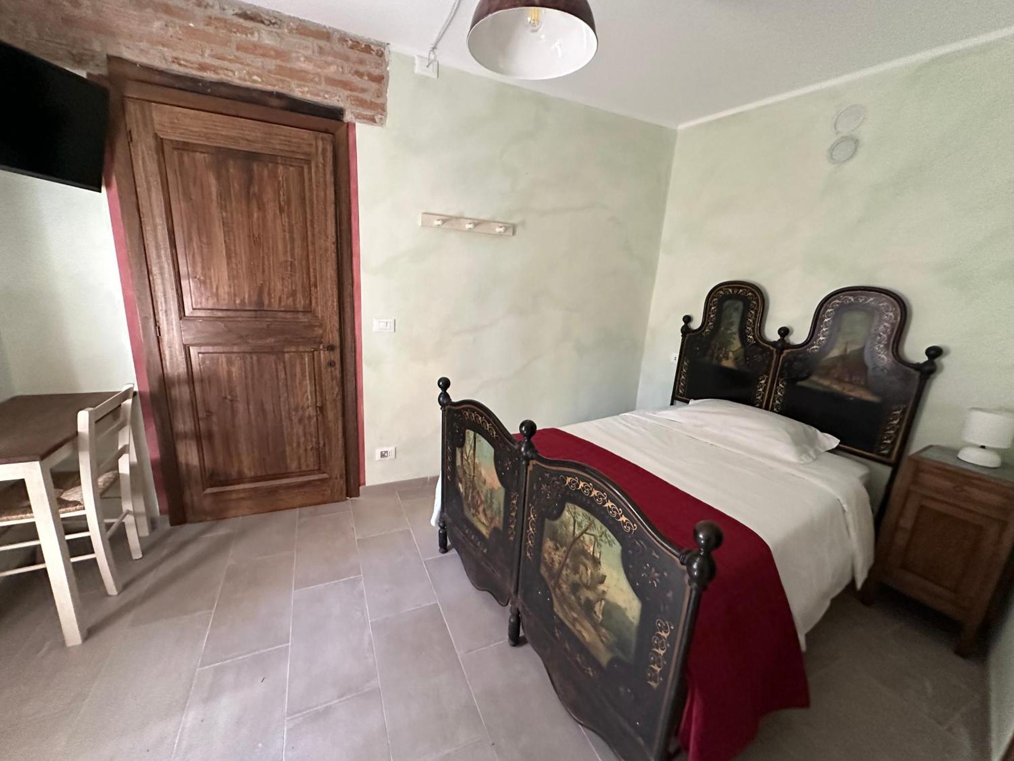 Nel Caruggio - B&B Mornese Luaran gambar