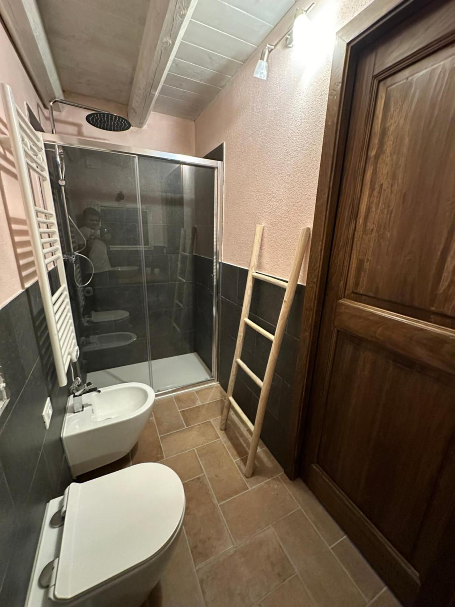 Nel Caruggio - B&B Mornese Luaran gambar